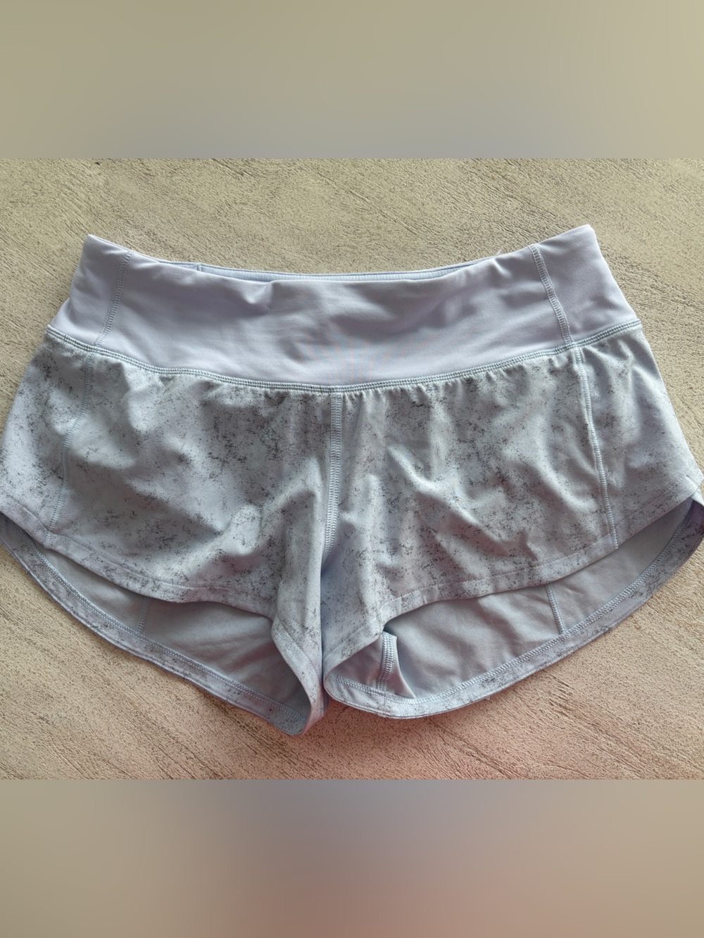 Lululemon Speed Up Shorts 2.5”